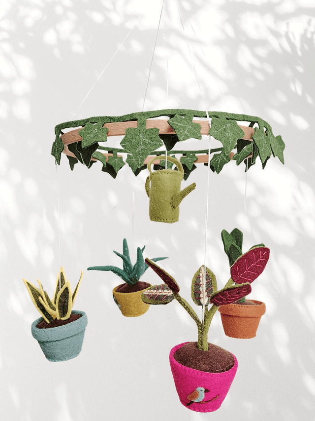 Mobile bébé en Feutrine: Nadine / plantes - décoration chambre, cadeau bébé, cadeau naissance, baby shower, mobile non genré, mobile bébé plantes