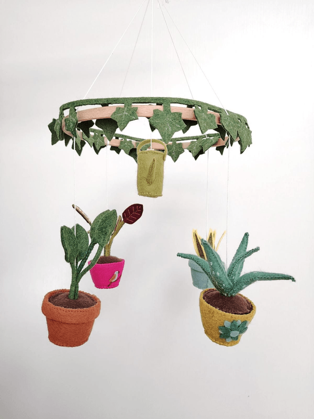 Mobile bébé en Feutrine: Nadine / plantes - décoration chambre, cadeau bébé, cadeau naissance, baby shower, mobile non genré, mobile bébé plantes